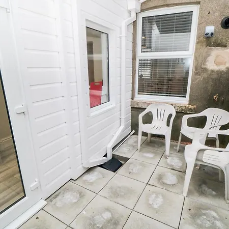 1 Princess Street * سكرابورو